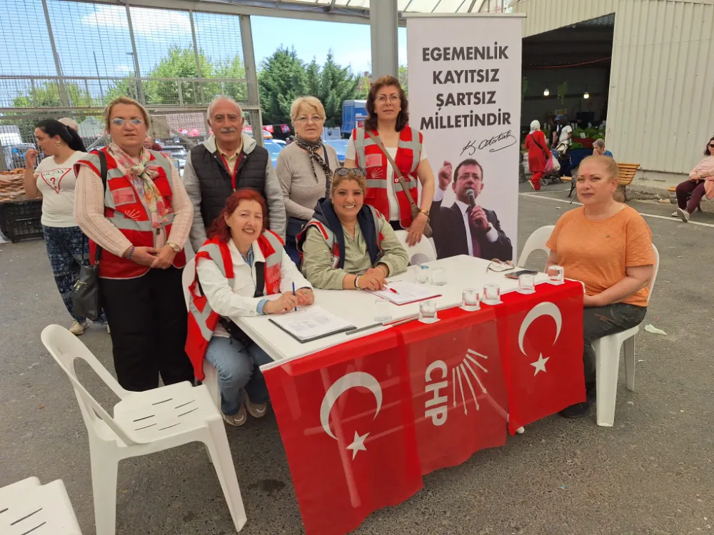 CHP BÜYÜKÇEKMECE KADIN KOLLARI İLÇE ÖRGÜTÜ İMZA ÇALIŞMALARI