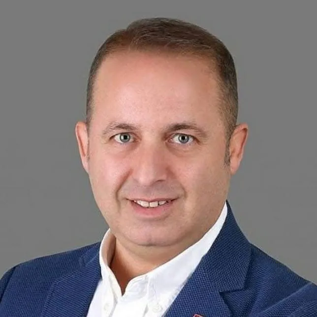 Beylikdüzü Belediye Başkan Yardımcısı Serdar Mumcu 23 Nisan Ulusal Egemenlik ve Çocuk Bayramı Basın İlanı 