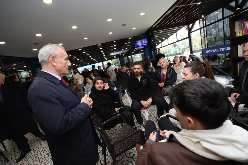 KÜÇÜKÇEKMECE BELEDİYESİ DEPREM SONRASI VATANDAŞLARIN YANINDA  